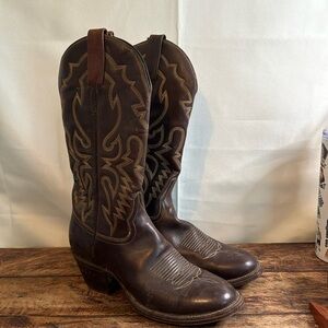 Laramie Hand Made Cowboy Boots Authentic Detailed Stitching Ladies 8